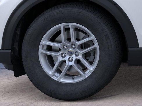 New 2026 Ford Explorer Active RWD image 19