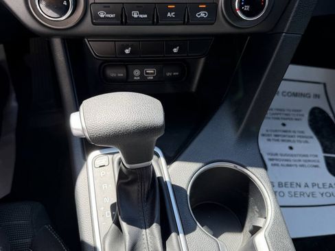 Used 2017 Kia Sportage LX w/ LX Popular Package FWD image 5