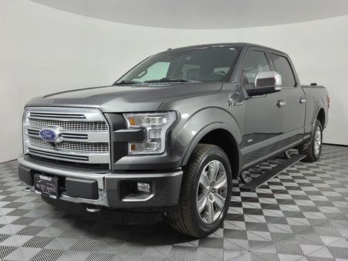 Used 2016 Ford F150 Platinum w/ Equipment Group 701A Luxury AWD/4WD image 4