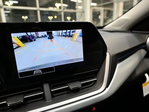 New 2026 Chevrolet Trax LS image 16