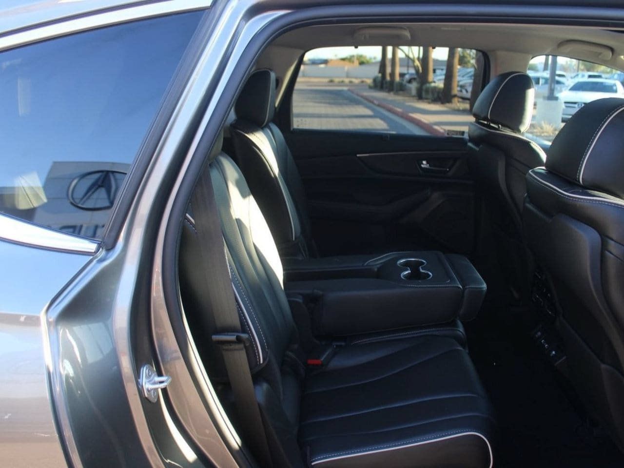 Used 2023 Acura MDX w/ Advance Package AWD/4WD image 9
