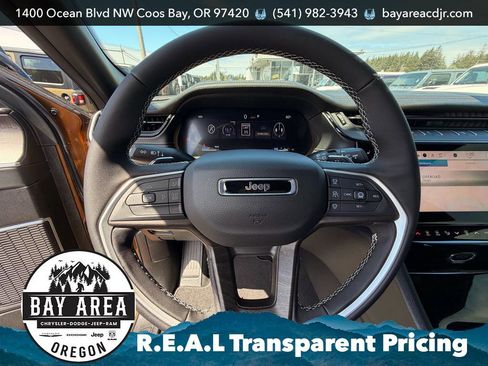 New 2026 Jeep Grand Cherokee L Limited AWD/4WD image 21