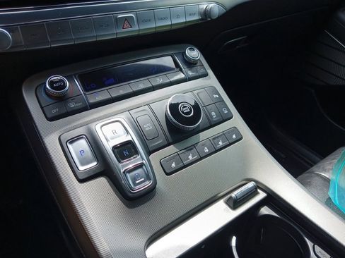 Used 2022 Hyundai Palisade Calligraphy FWD image 18
