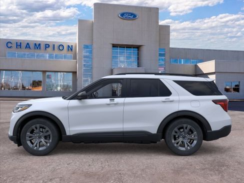 New 2026 Ford Explorer Active w/ Active Comfort Package AWD/4WD image 3