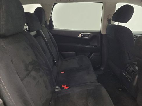 Used 2016 Nissan Pathfinder S AWD/4WD image 19