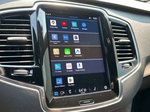 Certified 2023 Volvo XC90 T8 Plus image 11