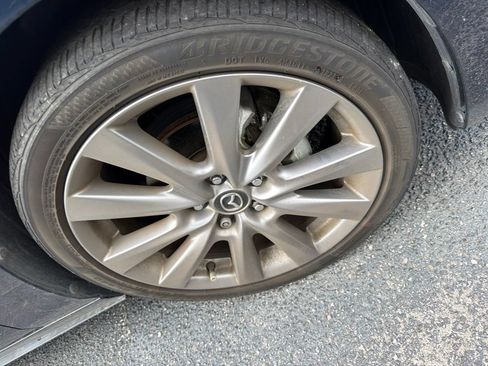 Used 2021 MAZDA MAZDA3 s FWD image 21