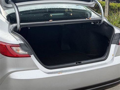 Certified 2025 Toyota Camry LE image 21