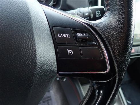 Used 2023 Mitsubishi Outlander Sport ES AWD/4WD image 14