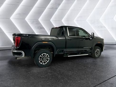Used 2024 GMC Sierra 2500 SLE w/ SLE Convenience Package AWD/4WD image 4