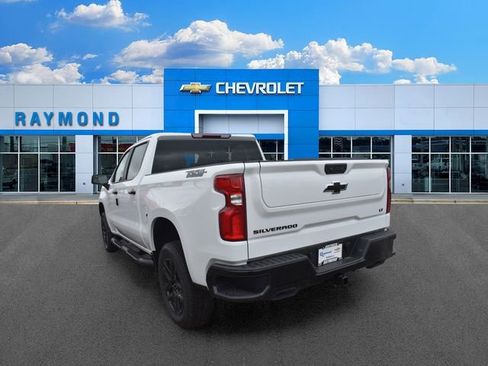 New 2026 Chevrolet Silverado 1500 LT Trail Boss w/ Dark Appearance Package AWD/4WD image 6