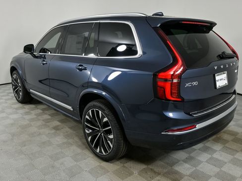 Used 2026 Volvo XC90 B6 Plus w/ Protection Package Premier image 4