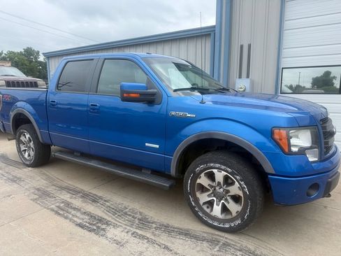 Used 2014 Ford F150 FX4 w/ Equipment Group 401A Mid AWD/4WD image 7
