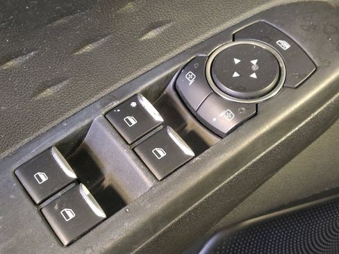 Used 2020 Ford Escape SE image 27