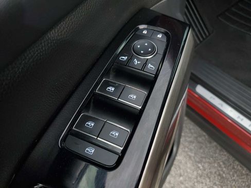 Used 2023 Nissan Pathfinder Platinum w/ Cargo Package AWD/4WD image 19