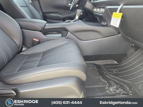 New 2026 Honda HR-V EX-L image 11