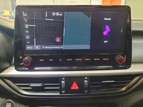 Used 2024 Kia Forte GT-Line image 25