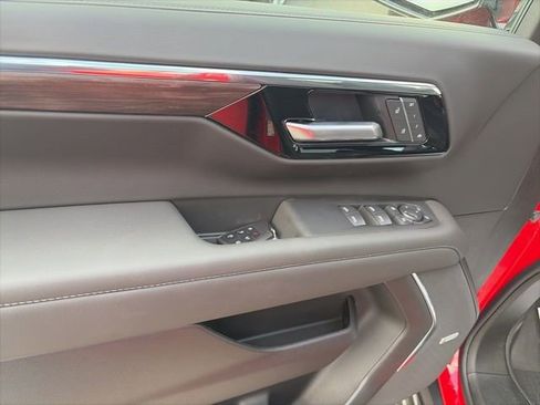 New 2026 Chevrolet Tahoe LT image 17