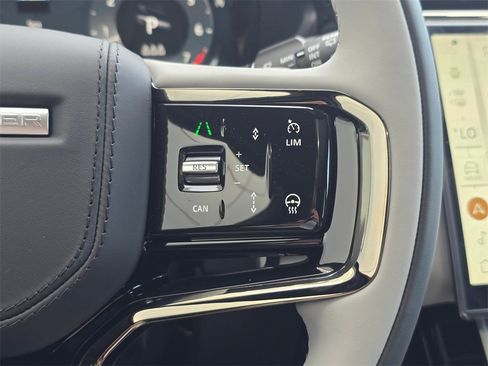 New 2026 Land Rover Range Rover Velar S image 20