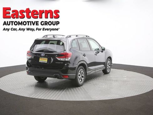 Used 2024 Subaru Forester Premium AWD/4WD image 42