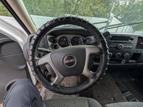Used 2007 GMC Sierra 2500 SLE w/ SLE1 Preferred Package AWD/4WD image 33