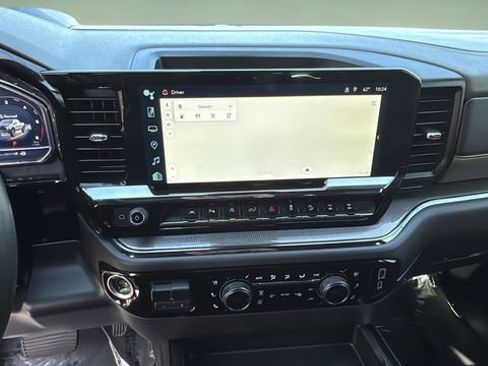 Used 2024 Chevrolet Silverado 1500 ZR2 w/ Technology Package image 27