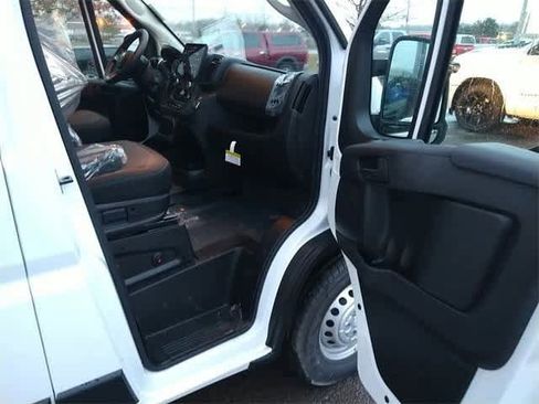 New 2025 RAM ProMaster 1500 w/ Premium Convenience Group image 20
