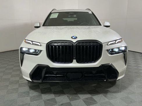 Certified 2025 BMW X7 xDrive40i w/ M Sport Package AWD/4WD image 3
