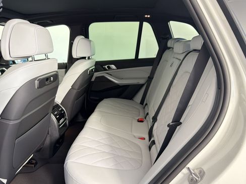 New 2026 BMW X5 xDrive50e w/ M Sport Package image 22
