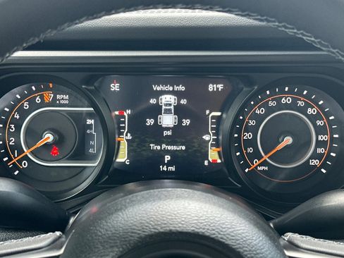 New 2025 Jeep Gladiator Sport image 23