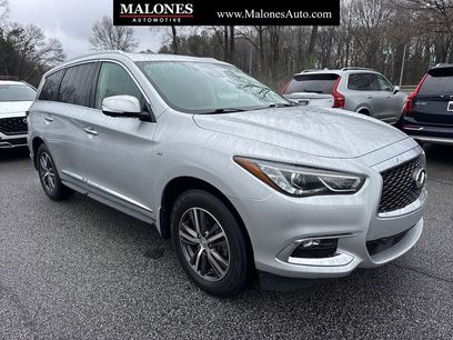 Used 2019 INFINITI QX60 Luxe w/ Essential Package