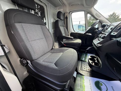 Used 2021 RAM ProMaster 2500 w/ Interior LED Lighting Group FWD image 26