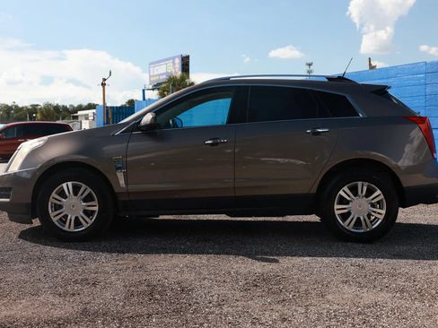 Used 2011 Cadillac SRX Luxury FWD image 3