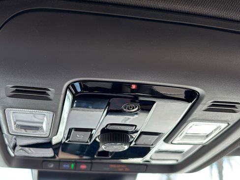 New 2026 GMC Yukon Elevation image 39