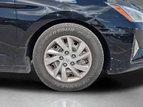 Used 2020 Hyundai Elantra SE w/ Cargo Package (C1) FWD image 28
