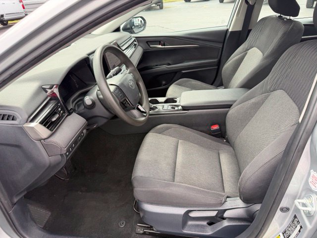 Used 2025 Toyota Camry LE FWD image 20