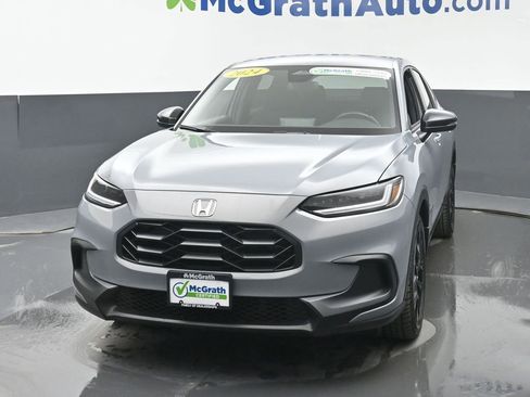 Used 2024 Honda HR-V Sport image 5