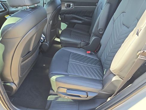 New 2026 Kia Sorento SX Prestige image 17