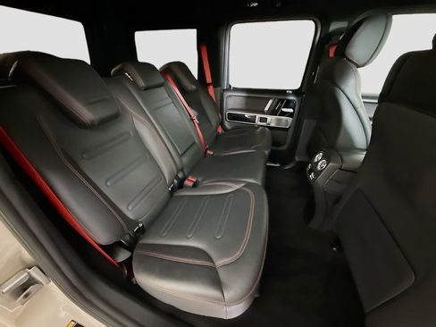 Used 2021 Mercedes-Benz G 550 w/ Exclusive Interior Package image 29