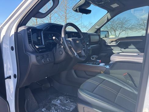 Certified 2022 Chevrolet Silverado 1500 High Country w/ High Country Premium Package image 22