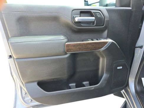 Used 2020 GMC Sierra 1500 Elevation AWD/4WD image 12