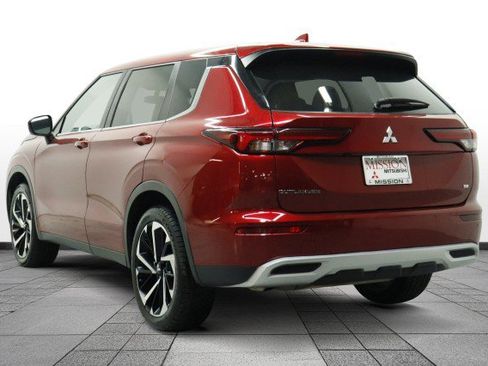 Used 2022 Mitsubishi Outlander SE FWD image 5