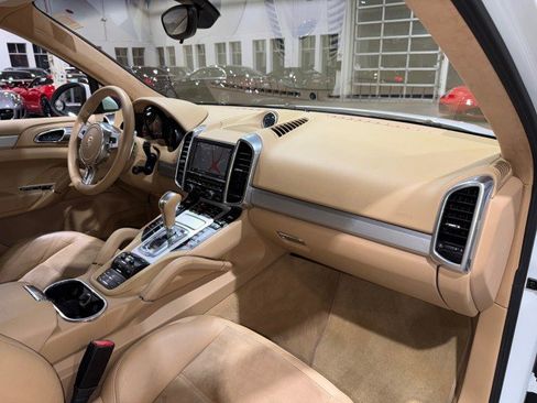 Used 2013 Porsche Cayenne GTS image 70