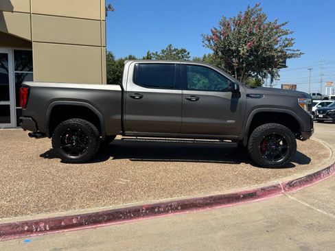Used 2019 GMC Sierra 1500 AT4 w/ AT4 Premium Package AWD/4WD image 7