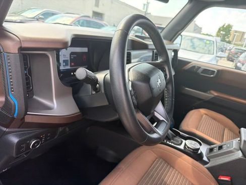 Used 2022 Ford Bronco Outer Banks AWD/4WD image 15