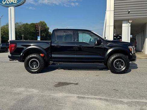 Used 2025 Ford F150 Raptor AWD/4WD image 2