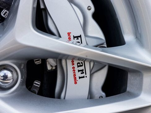 Used 2022 Ferrari Roma RWD image 4
