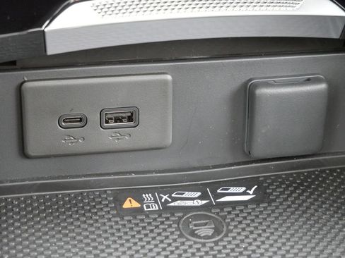 New 2026 Buick Envision Avenir image 51