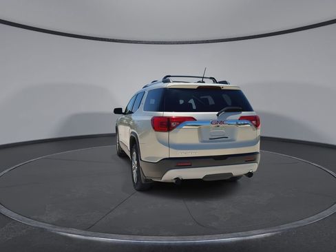 Used 2017 GMC Acadia SLT FWD image 7