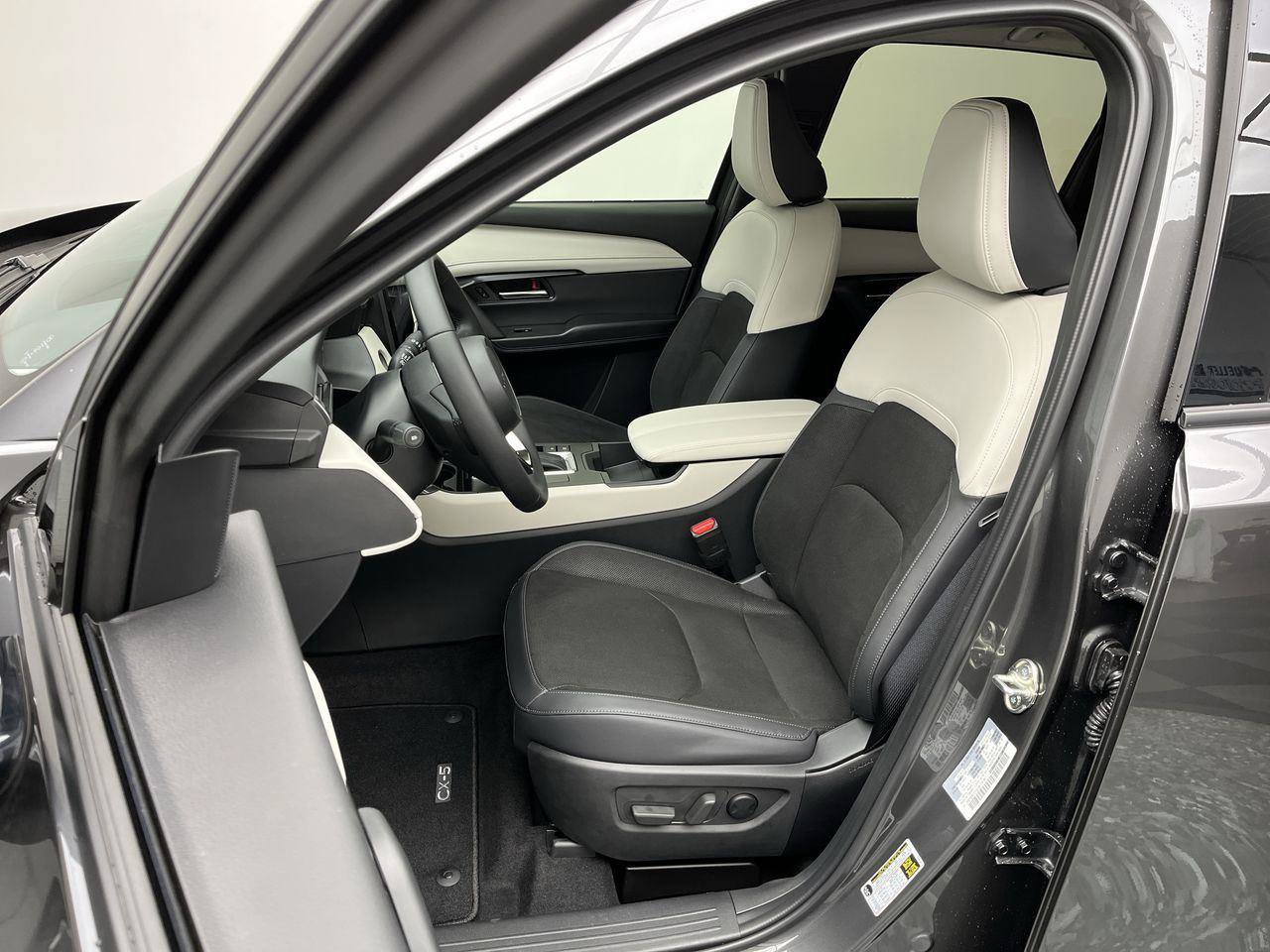 New 2026 MAZDA CX-5 Preferred AWD/4WD image 9